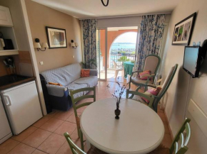 T2 avec piscine, parking privé à 200m des plages et commerces - FR-1-316-237
